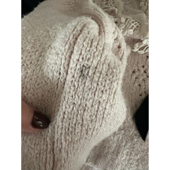 Free People Hold Me Closer Lace Yoke Sweater In Pearl Combo Small - Picture 6 of 7